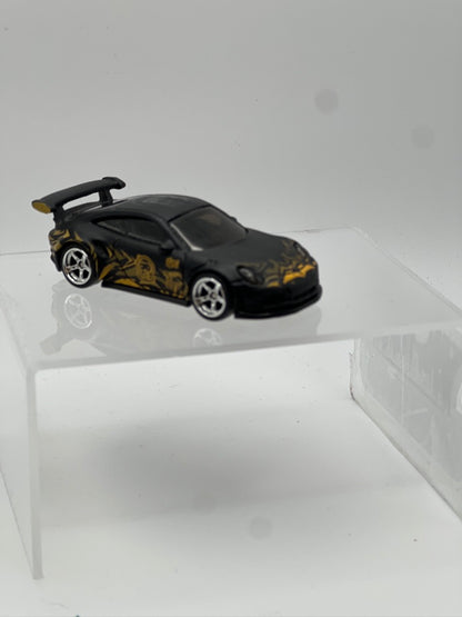 Hot Wheels Exotics Porsche 911 GT3 RS (Loose-Wheel swapped)