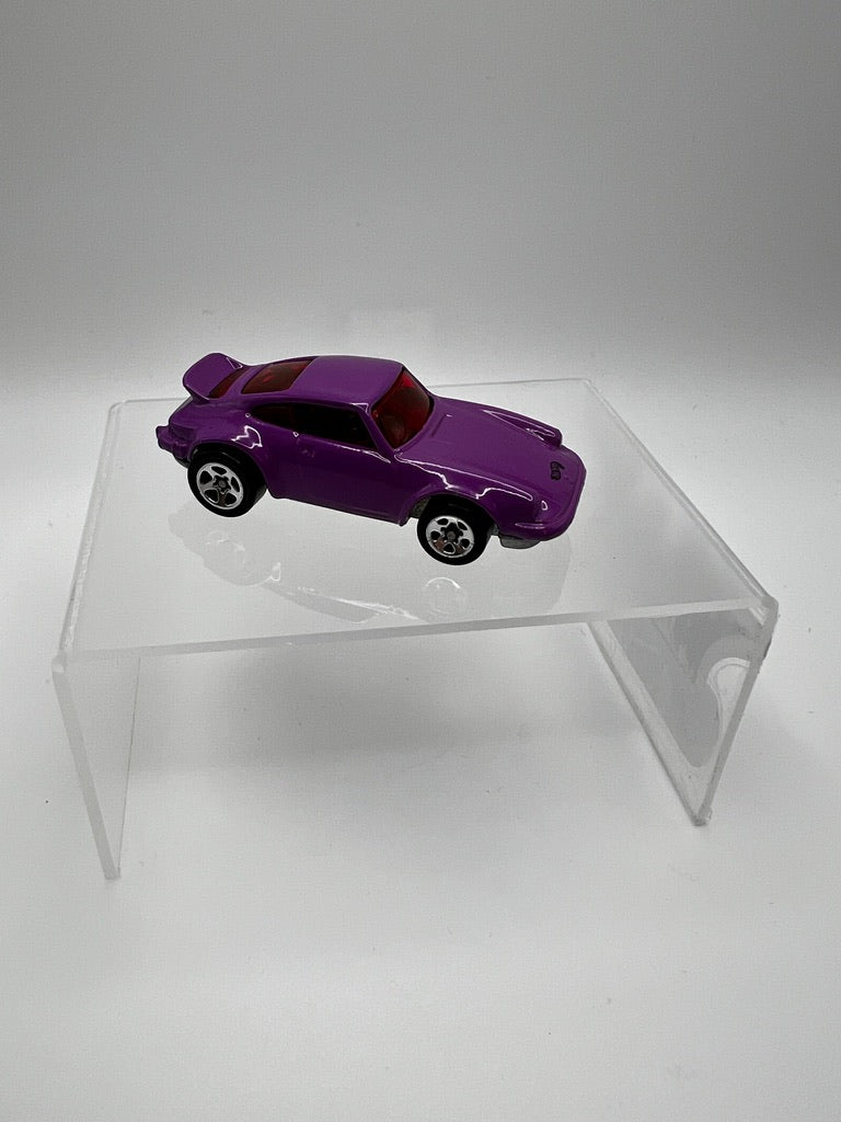 Hot Wheels Toys R Us 10 Car Gift Set Exclusive - Porsche 911 (purple)
