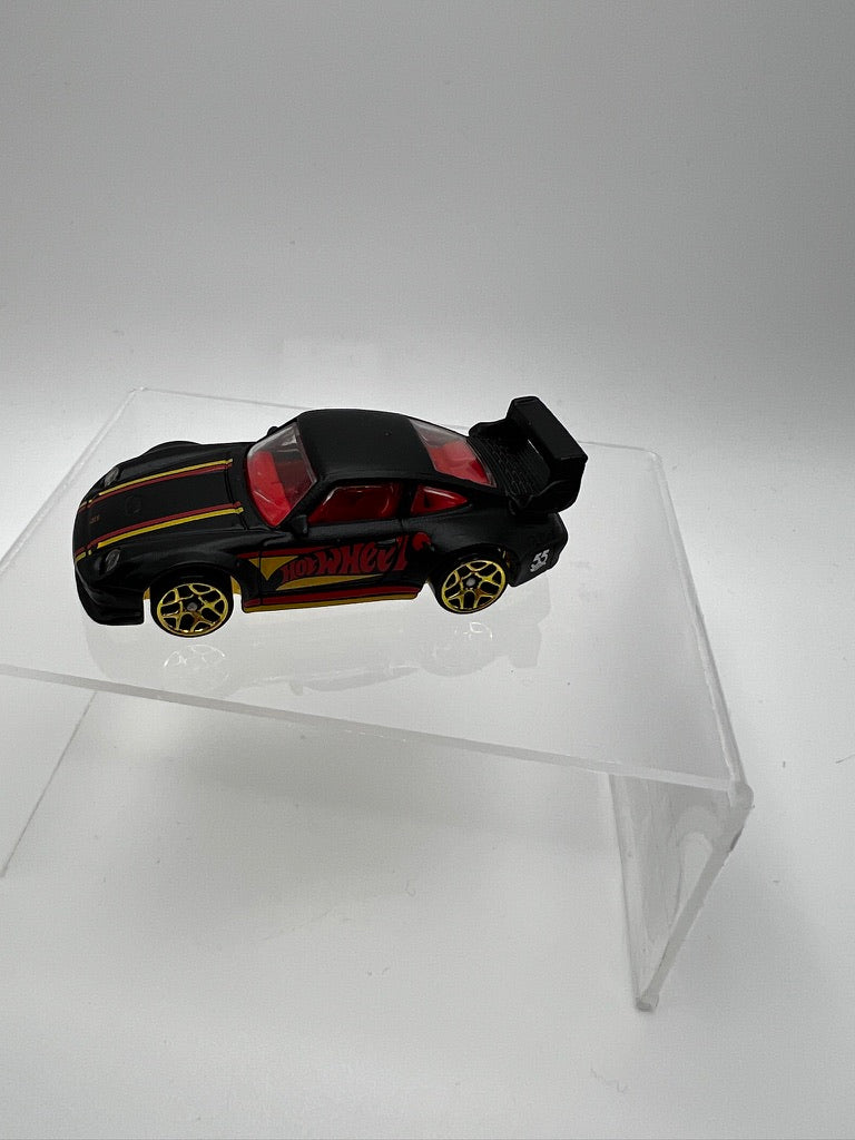 Hot Wheels 55th Anniversary Pearl & Chrome Series Porsche 993 GT2 (Unspun)