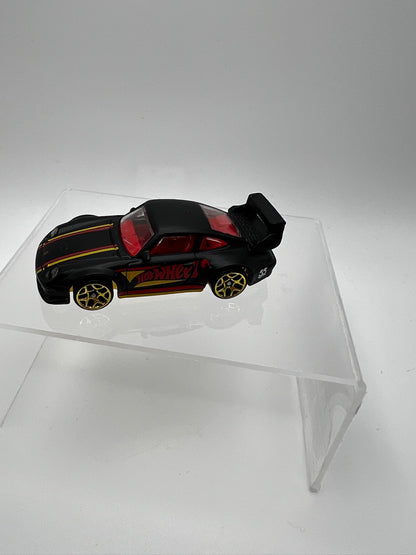 Hot Wheels 55th Anniversary Pearl & Chrome Series Porsche 993 GT2 (Unspun)