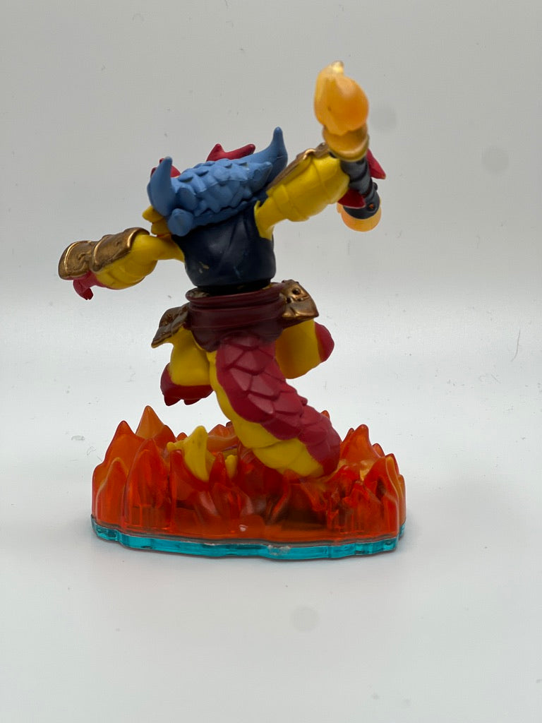 Skylanders - Loose Figures and Cards
