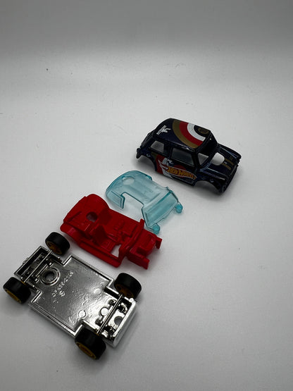 Hot Wheels HW Race Team Super Treasure Hunt Morris Mini (red interior) UNSPUN