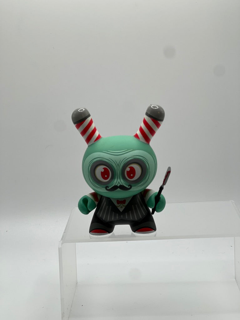 Kidrobot Art of War Dunny série : Capodastre de Sam Fout (2/20)