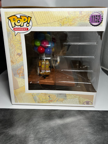 Funko Pop! Disney Moment - Up! - Carl & Ellie w/balloon cart (Box Lunch Exclusive)