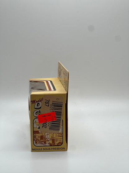 Lledo Models of Days Gone-1934 Stroh's Beer Truck (#20 in series)