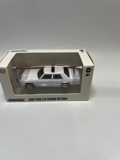 GL Hot Pursuit Hobby Excl. - 1980 Ford LTD Crown Victoria (Light Bar)