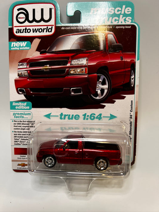 Auto World Muscle Trucks - 2005 Chevy Silverado SS Custom (Candy Apple Red)