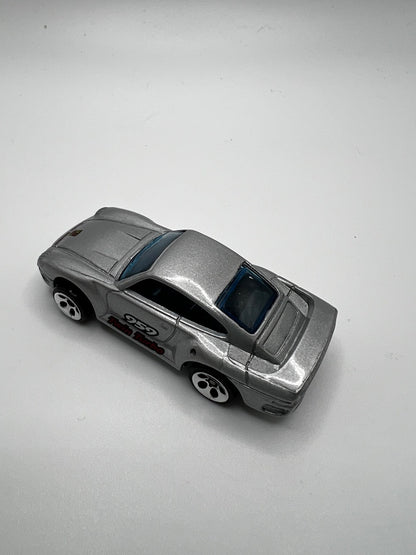 Hot Wheels 1999 Criss Cross Crash 5 pack Zamac - Porsche 959 Twin Turbo (excellent condition)