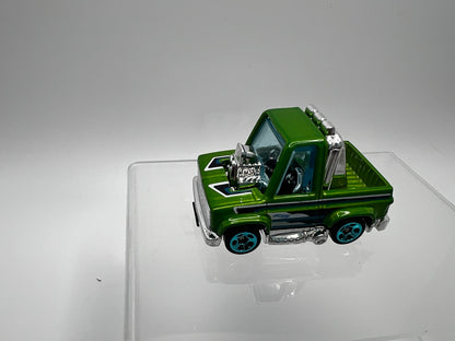 Hot Wheels Toon'd 83 Chevy Silverado (Green) UNSPUN