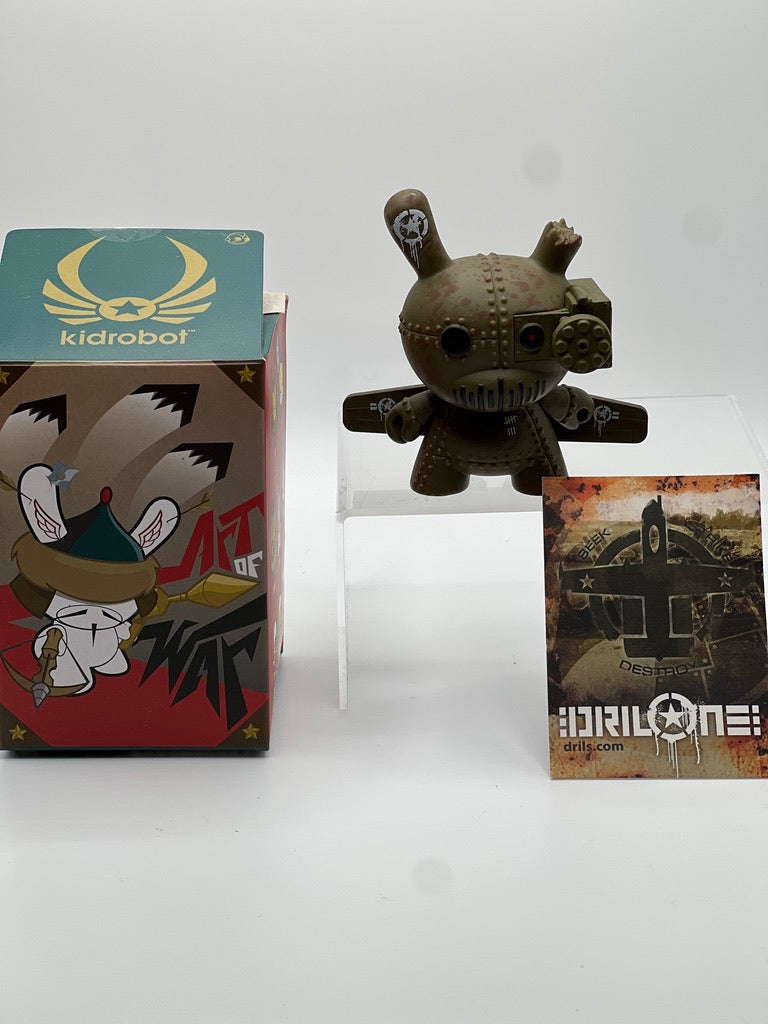Kidrobot Art of War Dunny série : Capodastre de Sam Fout (2/20)