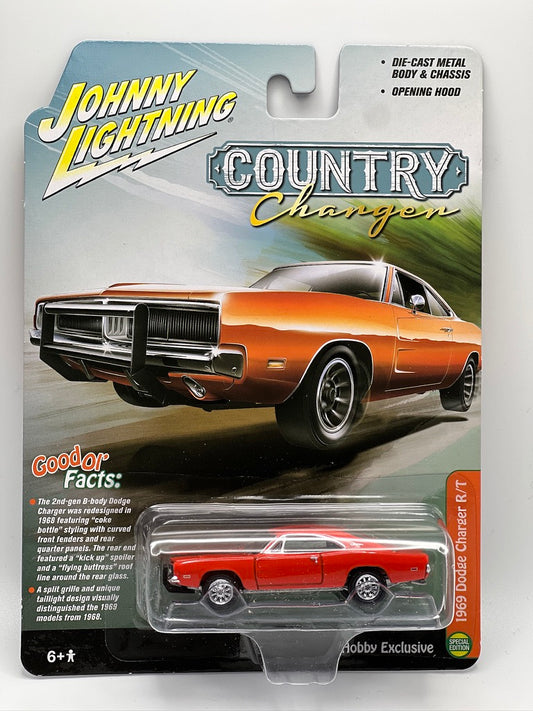 Johnny Lightning Country Charger Hobby Excl. 1969 Dodge Charger R/T (orange)