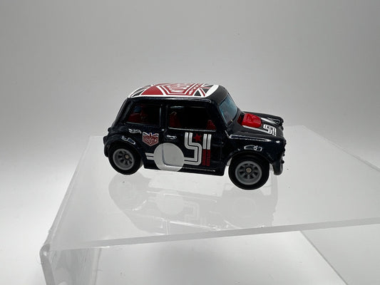 Hot Wheels Nightburnerz Magnus Walker Morris Mini (Factory Wheel Swap)