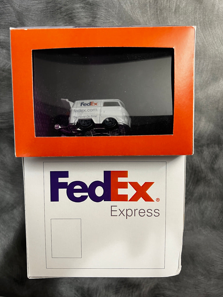 Underground Designs - FedEx - Custom Kool Kombi (box damaged)