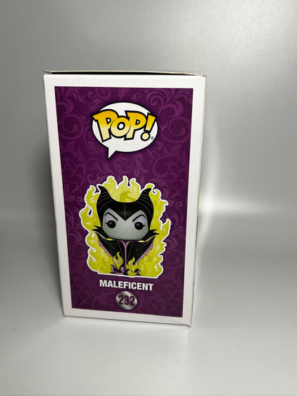 Funko Pop! Disney - Maleficent (Limited Edition Glow in the Dark CHASE - Hot Topic Exclusive)