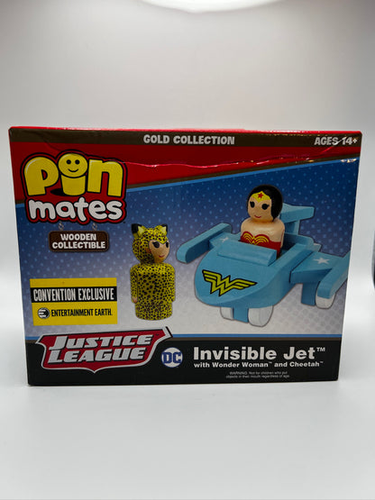 Wonder Woman Invisible Jet avec WW et Cheetah Pin Mates - Convention Excl.