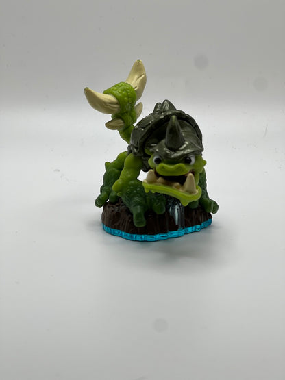 Skylanders - Loose Figures and Cards
