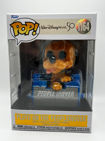 Funko Pop! Disney - Pluton sur le Peoplemover (50e anniversaire de Walt Disney World)