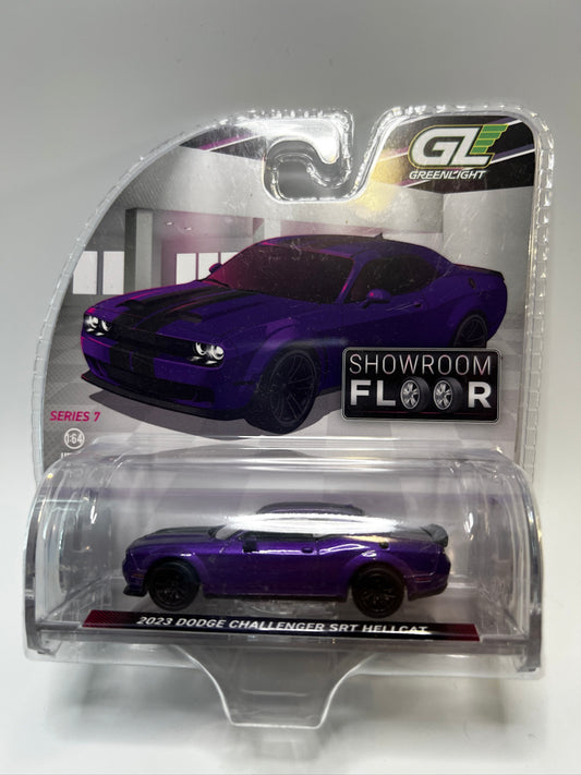 Greenlight Showroom Floor - 2023 Dodge Challenger SRT Hellcat