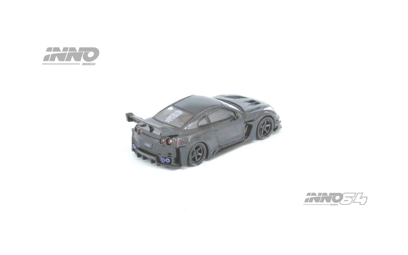 Inno64 - Nissan Silvia (S14) RHD (volant à droite) bleu et violet métallisé avec bande jaune "Tomonori Idekawa's Rocket Bunny Boss"