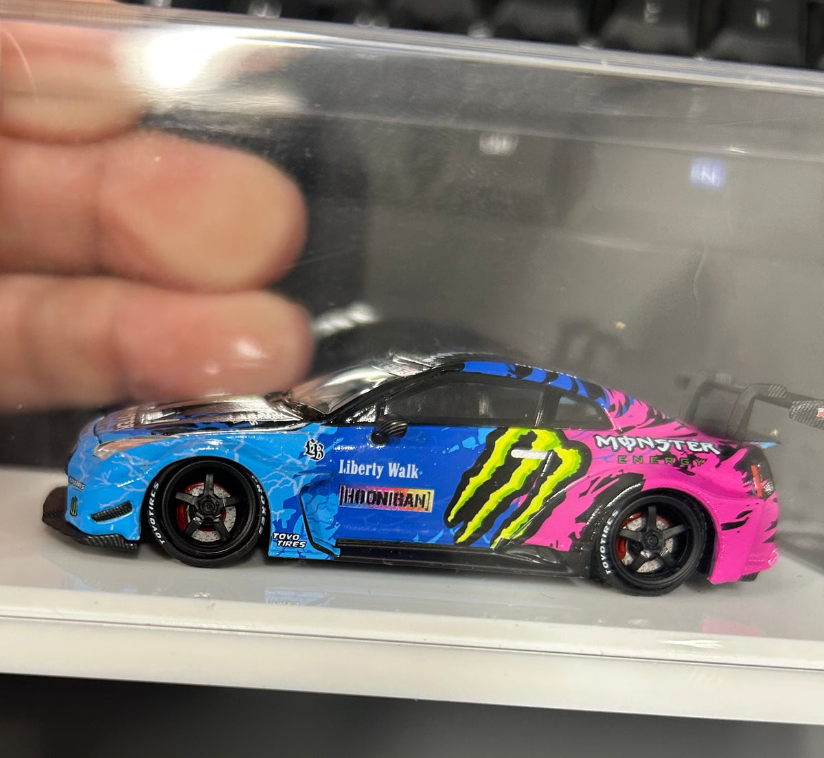 Demon King Auto Nissan GT-R R35, LBWK Wide-Body Modified (Monster Livery)