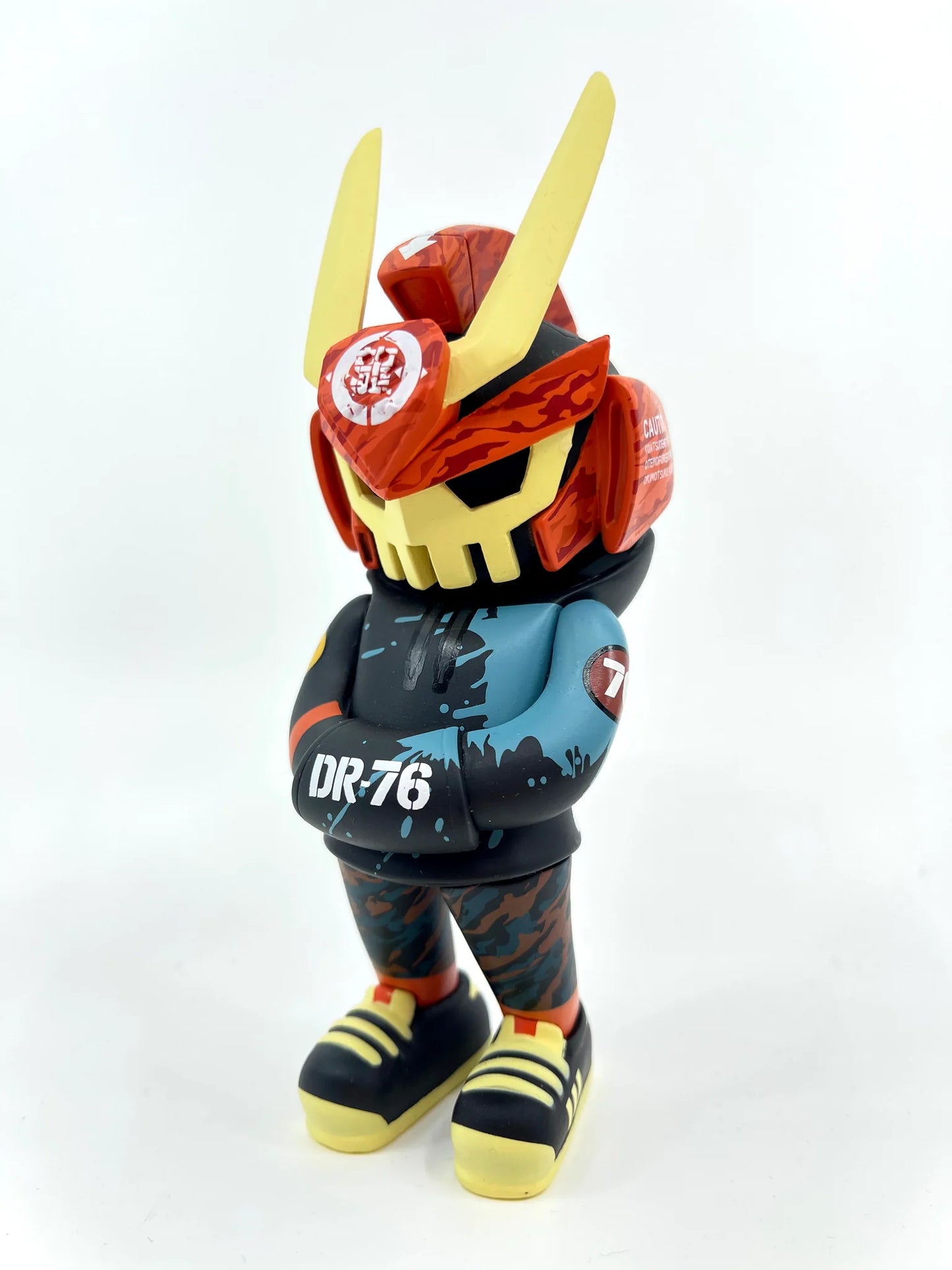 TEQ63 Quiccs x Dragon 76 – DR76 Edition