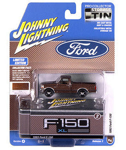 Lata de almacenamiento para coleccionistas Johnny Lightning - Dodge Challenger R/T 1970 (azul brillante) versión 2021 3A