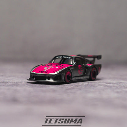TETSUMA: BISIMOTO INGENIERÍA 935 K3V EVMOTO ESCALA 1:64 (#215/1000)