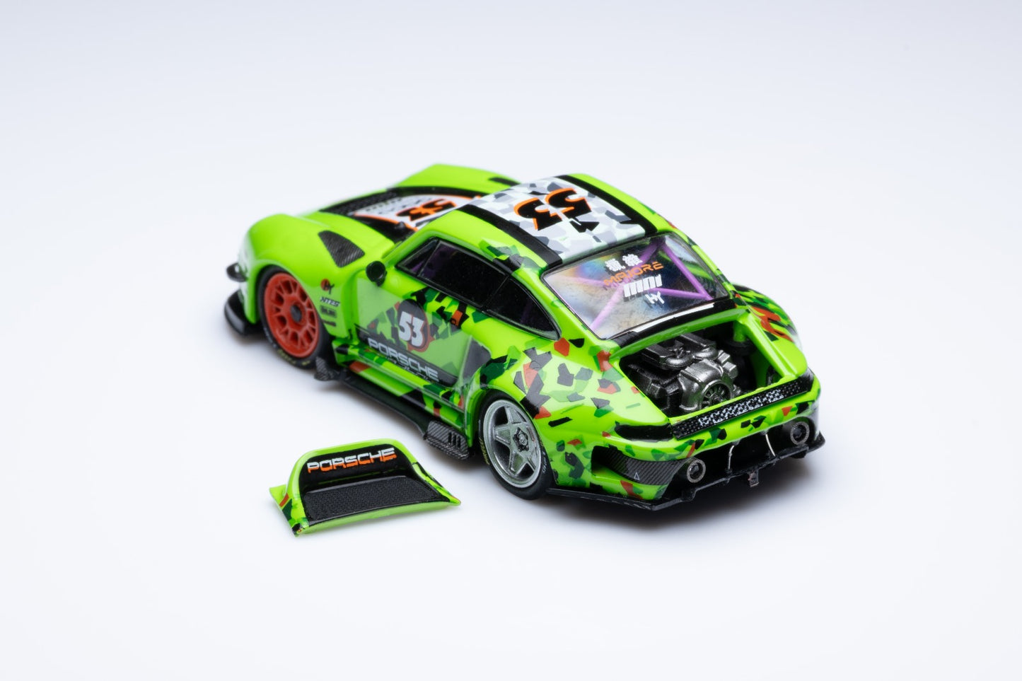 (PREORDER) DCM & D.Bo Model RWB Porsche 993 Modified Ducktail (Green #53)