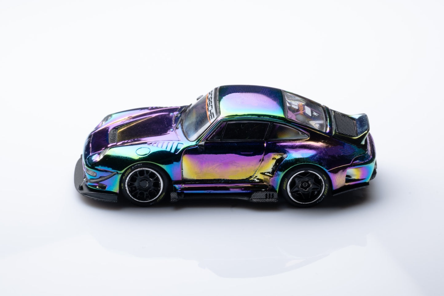 Audi RS6 modifiée DCM (argent/gris) 
