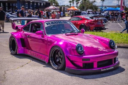 Modèle Star Rauh-Welt RWB930 GT (Jaune Valkyrie)