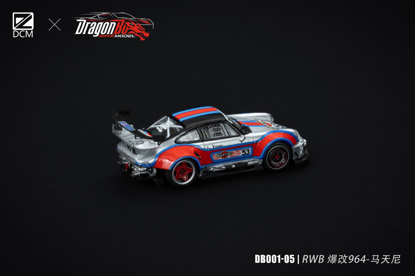Audi RS6 modifiée DCM (argent/gris) 