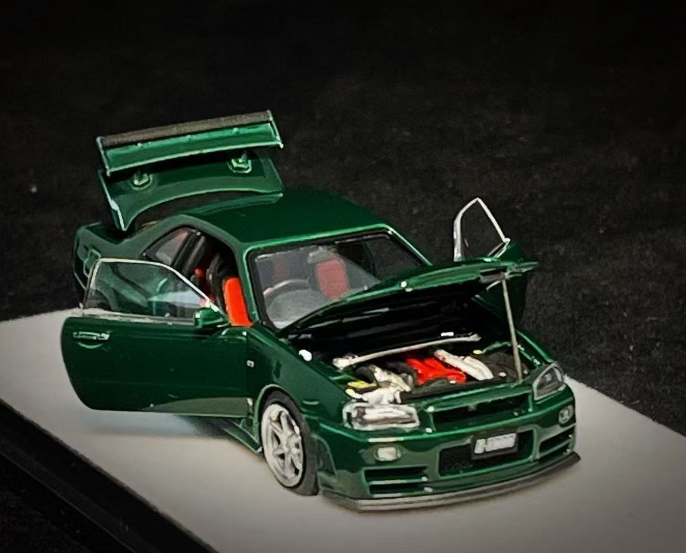 (PREORDER) PGM Nissan GTR R34 Z-TUNE (British Green)