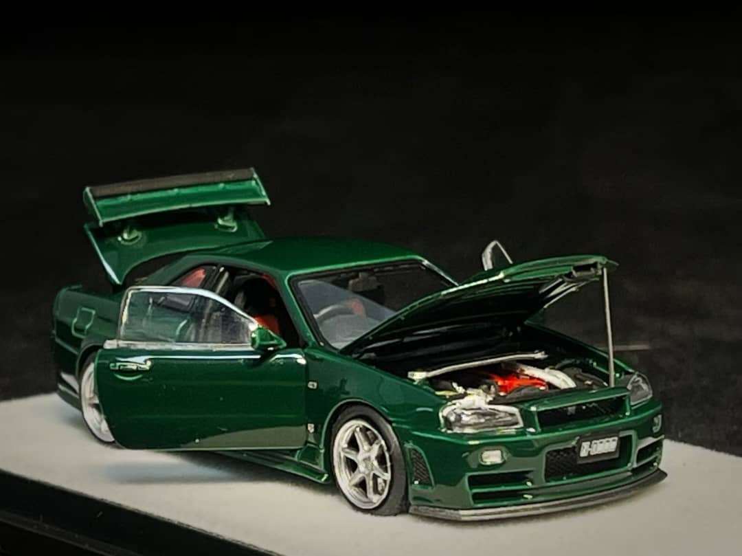 (PREORDER) PGM Nissan GTR R34 Z-TUNE (British Green)