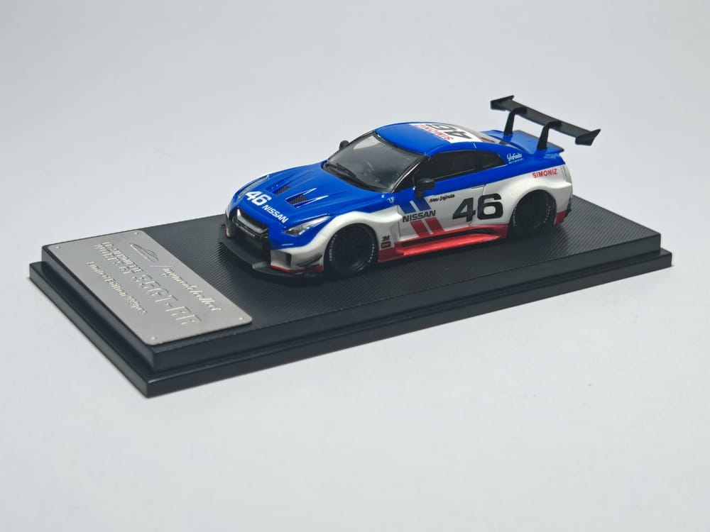 MMC RWB930 Bleu Chromé (Queue de Canard) 