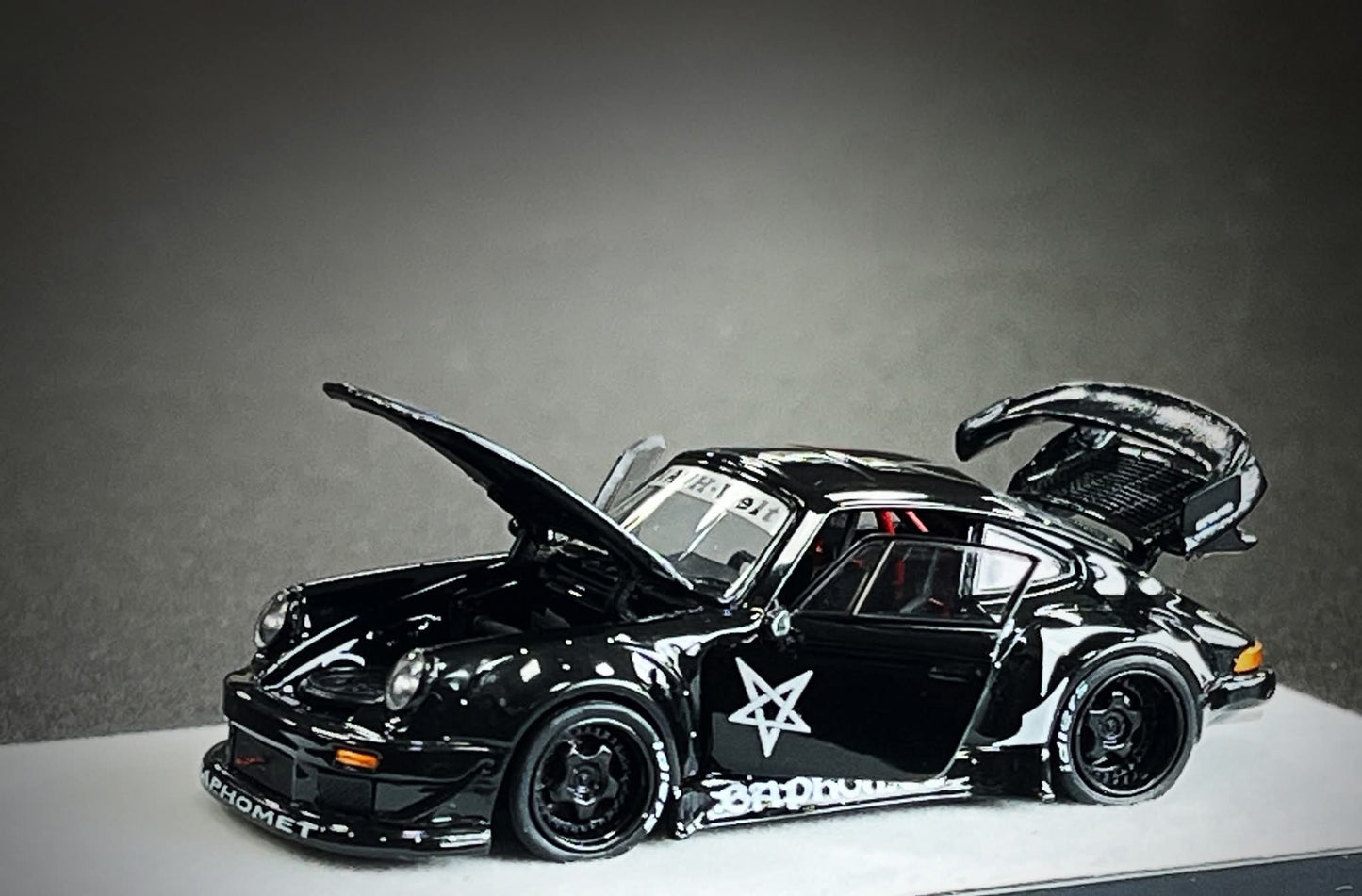 POPRACE 992 Stinger GTR (Or)