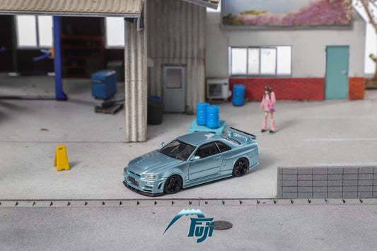 (PREORDER) Fuji Nissan Skyline R34, GT-R Nismo Z-Tune High-end Version (Ice Blue)