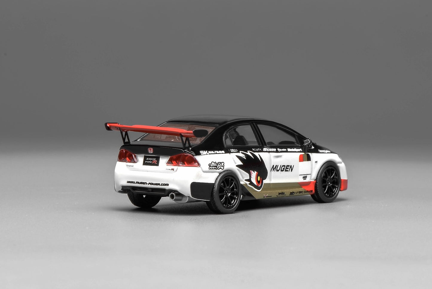 (PREORDER) Motorhelix Honda Civc Type R (FD2) Mugen Livery White