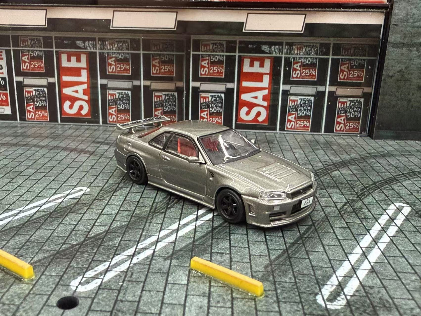 (PREORDER) DM MODEL Nissan Skyline GT-R R34 (RHD) Dark Metal Grey
