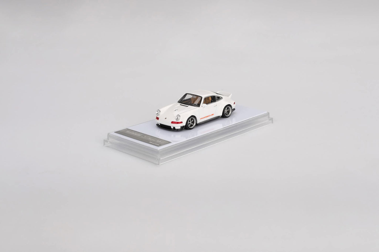(PREORDER) Zincit Model Porsche 911 Singer Coupe (Creamy Apricot)