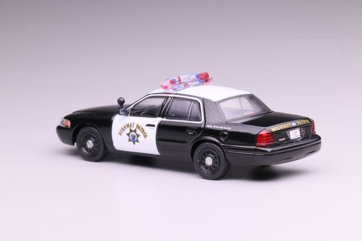 (PREORDER) 596 Diecast Ford Crown Victoria CV - California Highway Patrol CHP