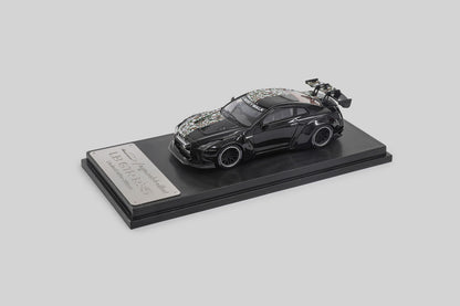 (PREORDER) My Model Collect Nissan GT-R R35, LB Wide-body Modified (Black-Camouflage)
