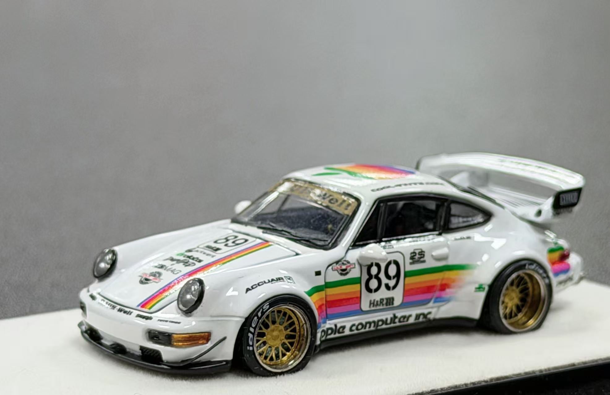 PGM Porsche RWB 964 (White Apple 89#) – Gotham Library