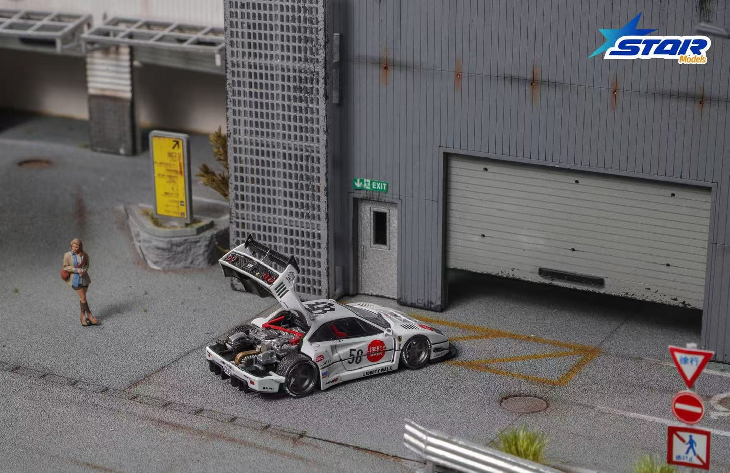 (PREORDER)Star Models Supercar F40 LB-Works Wide-Body Modified (White Collet 58# Ordinary)