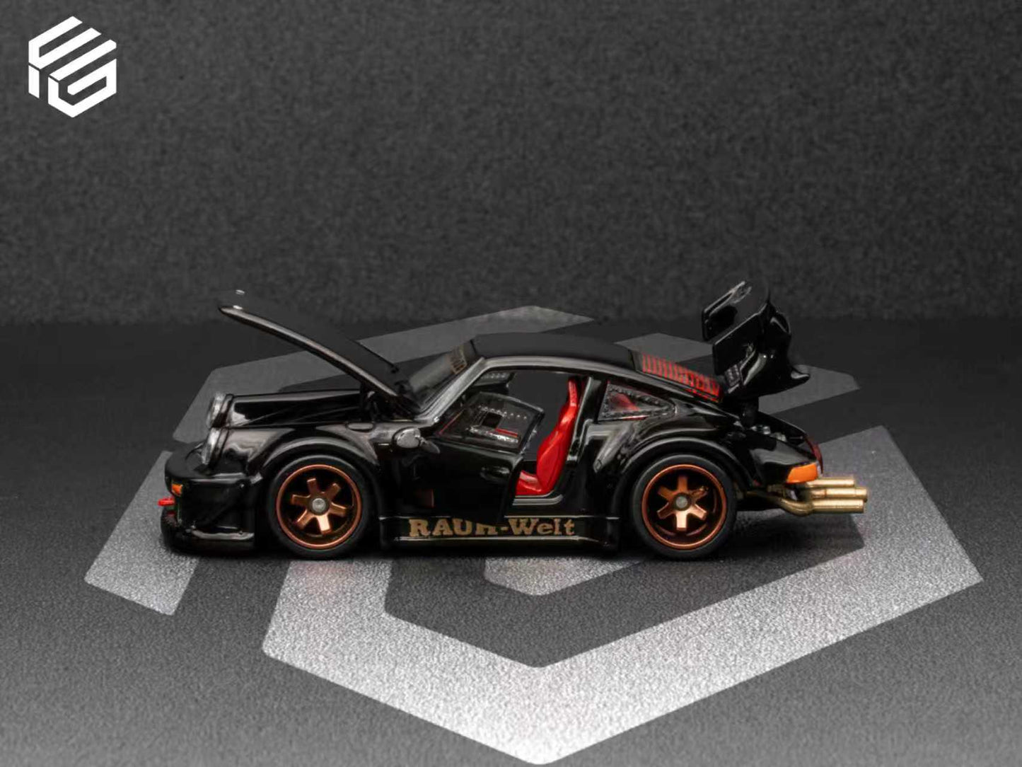 (PREORDER) FG Porsche RWB 930 Fully Open (Black)