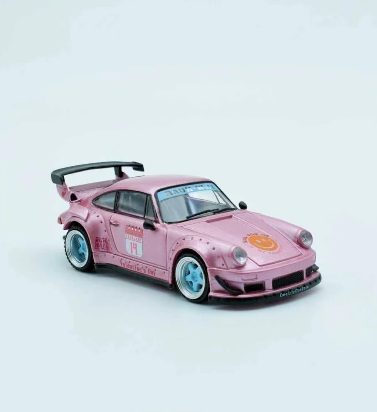 (PREORDER) ModelModel Porsche RWB 930 Valentine's Day Version 2026
