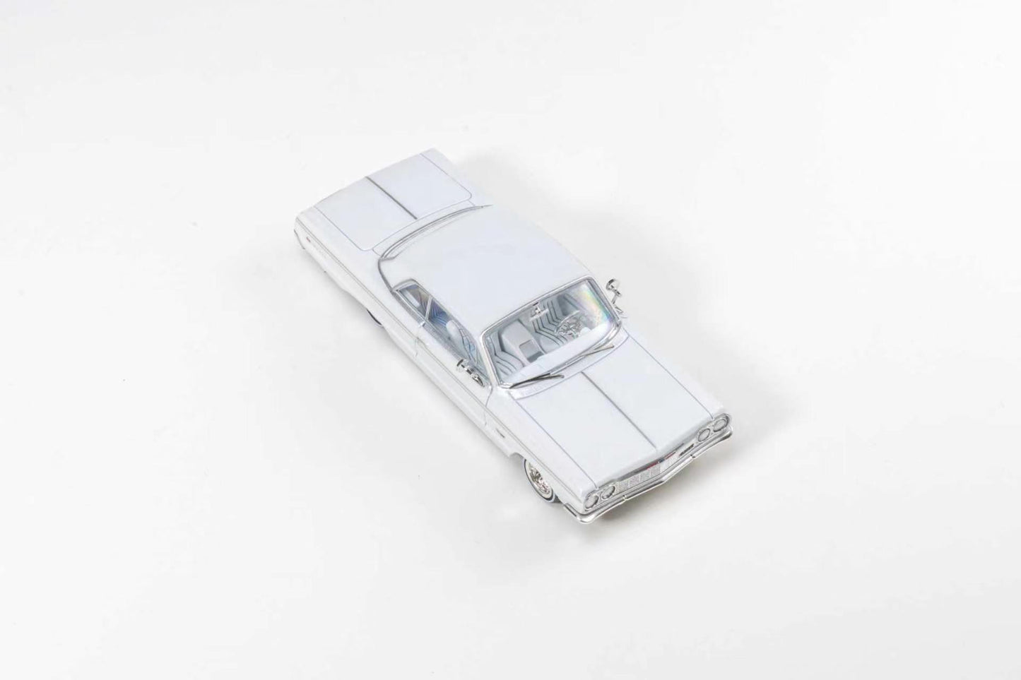 (PREORDER) 97Model 1964 Chevrolet Impala Low Rider Hopping Chassis Modified "Lo-Lo"