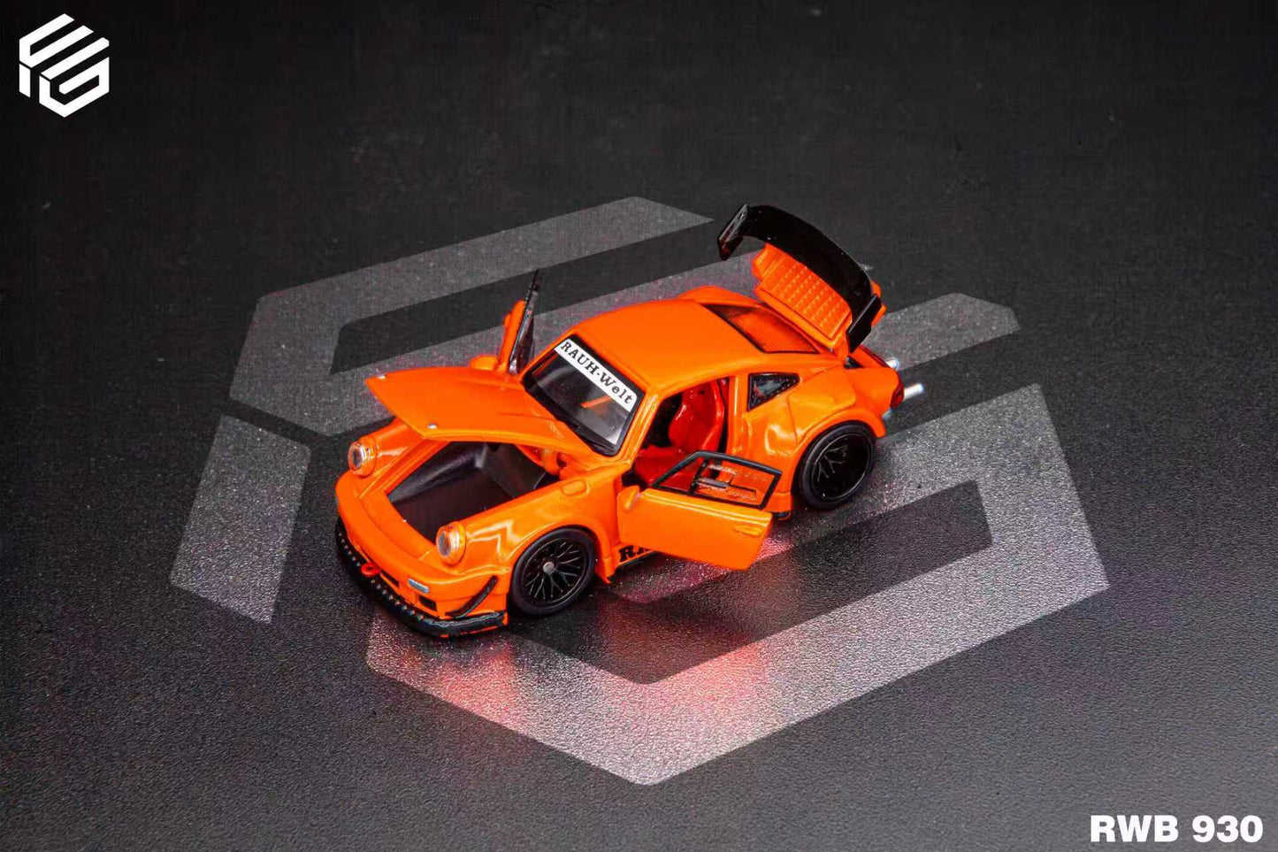 (PREORDER) FG*TPC Custom Edition Porsche RWB930 (Metallic Orange)