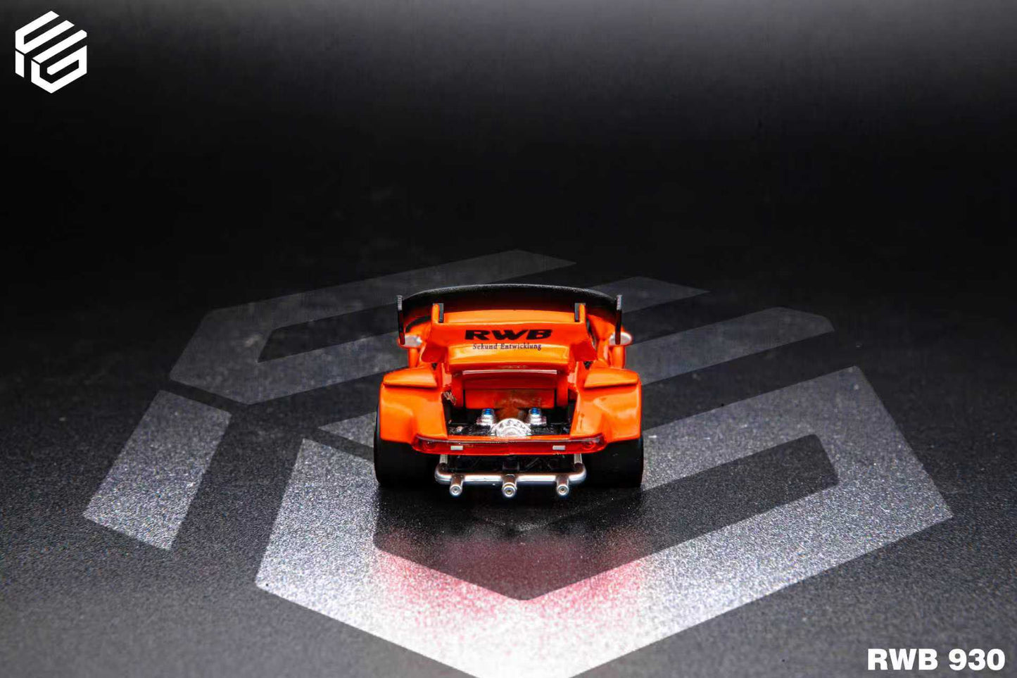 (PREORDER) FG*TPC Custom Edition Porsche RWB930 (Metallic Orange)