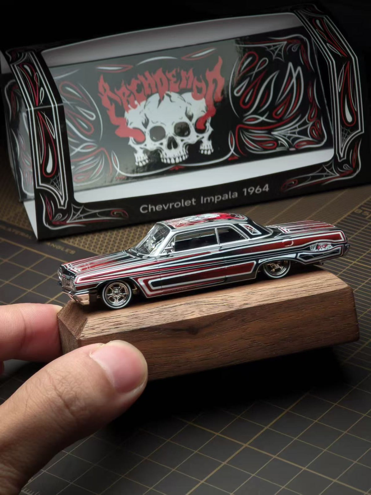 (PREORDER) 97M - 1964 Chevrolet Impala Special Edition "Day of the Dead"