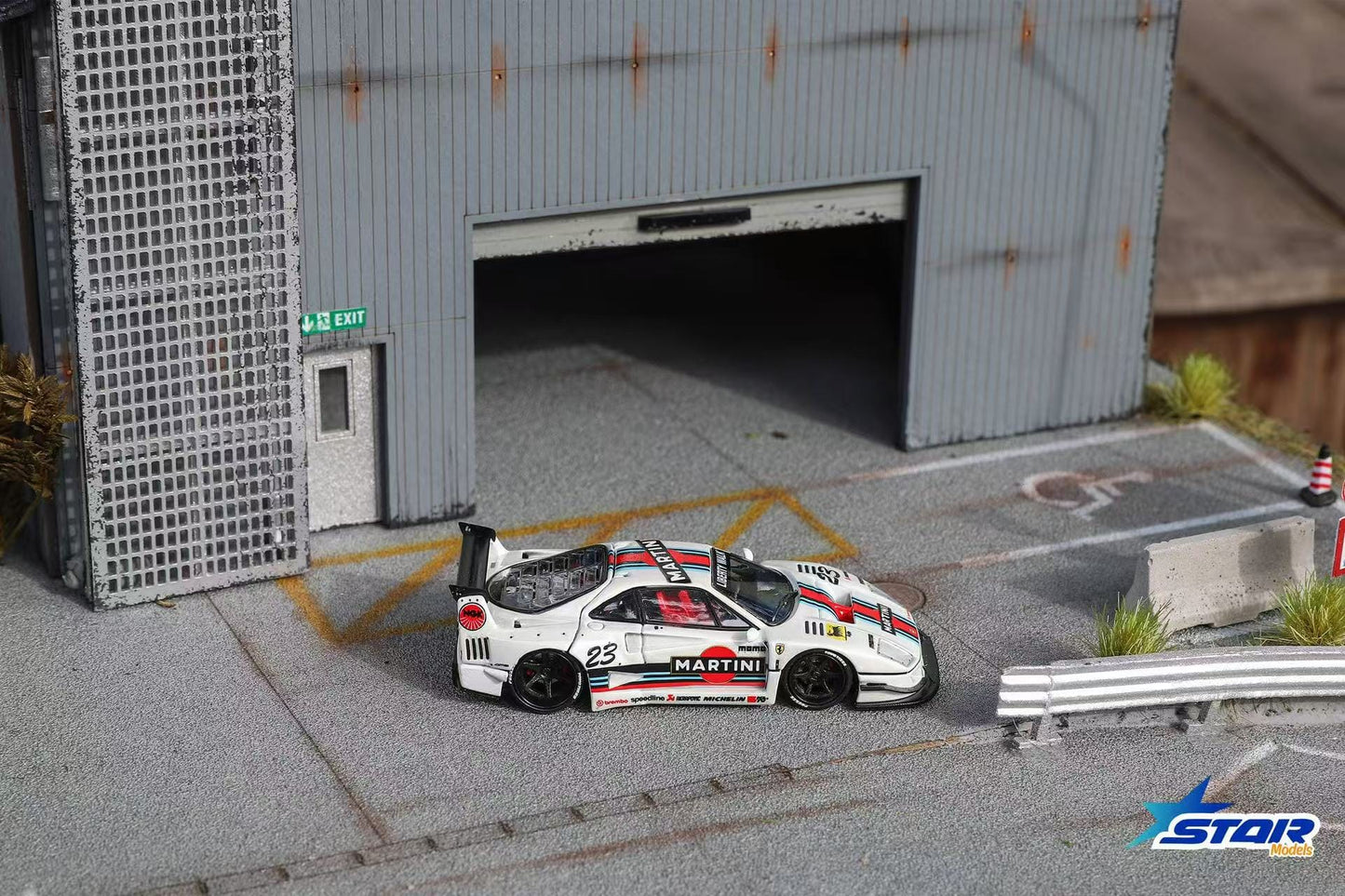 (PREORDER) Star Models Supercar F40 LB-Works Wide-Body Modified (Martini 23# Ordinary)